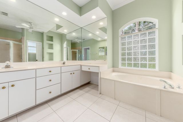 612 SE 6th Street, Stuart, FL 34994