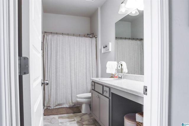 524 BRIDLEWOOD CIRCLE, Morris, AL 35116