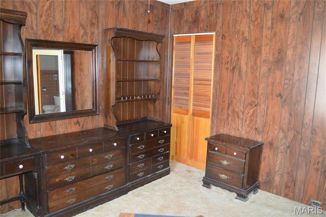 3949 Flad Avenue, St Louis, MO 63110