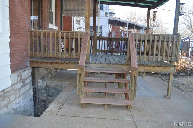 3949 Flad Avenue, St Louis, MO 63110