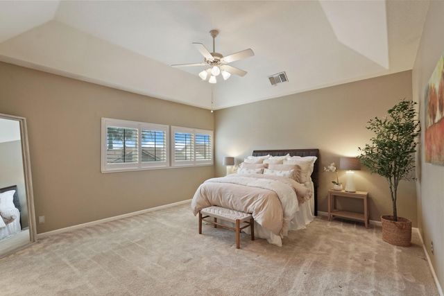 2501 Leonatus Ave, Modesto, CA 95355