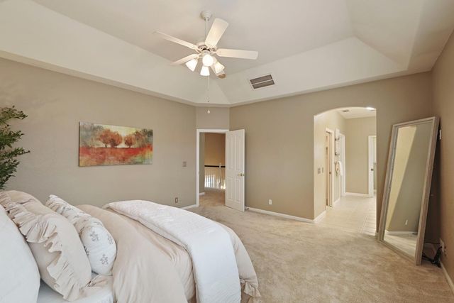 2501 Leonatus Ave, Modesto, CA 95355