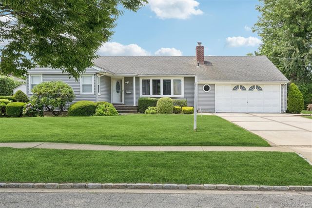 279 E Shore Drive, Massapequa, NY 11758