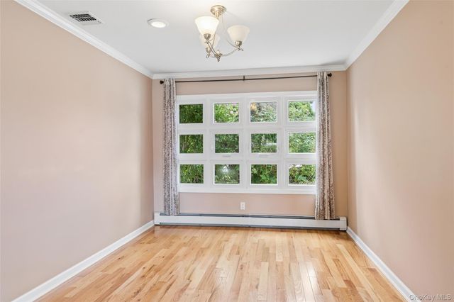 279 E Shore Drive, Massapequa, NY 11758