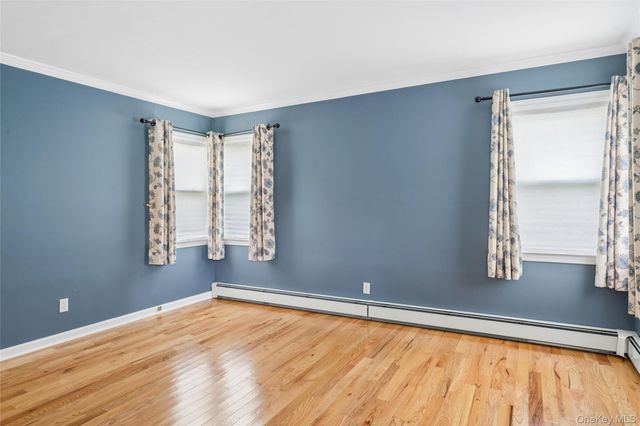 279 E Shore Drive, Massapequa, NY 11758