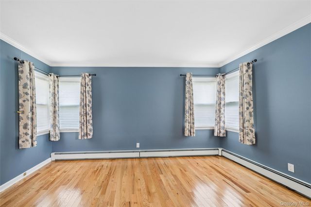 279 E Shore Drive, Massapequa, NY 11758