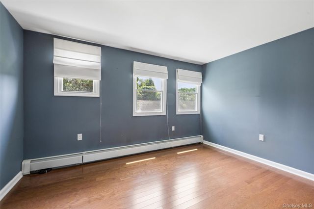 279 E Shore Drive, Massapequa, NY 11758