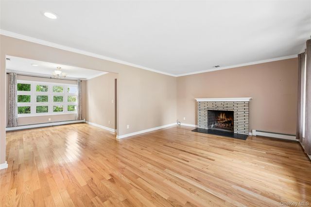 279 E Shore Drive, Massapequa, NY 11758