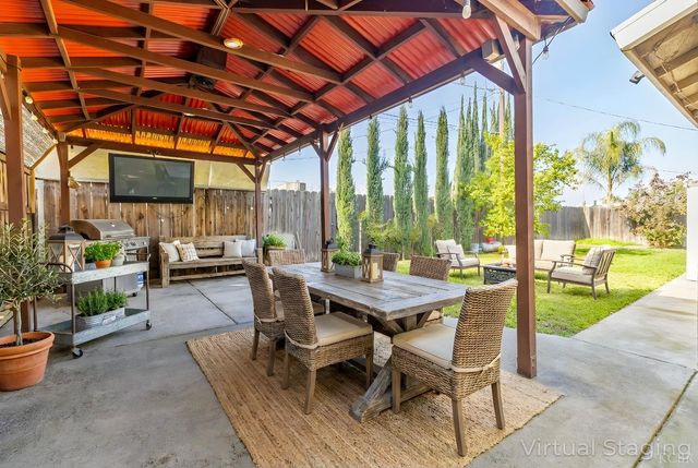 11384 Manzanita Street, Armona, CA 93202