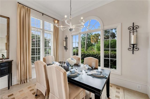 2595 Twinflower LN, Naples, FL 34105