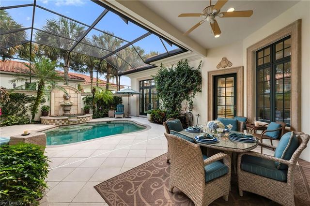 2595 Twinflower LN, Naples, FL 34105