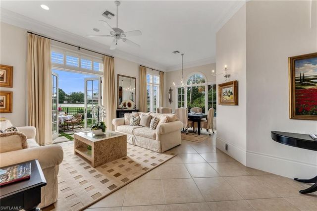 2595 Twinflower LN, Naples, FL 34105