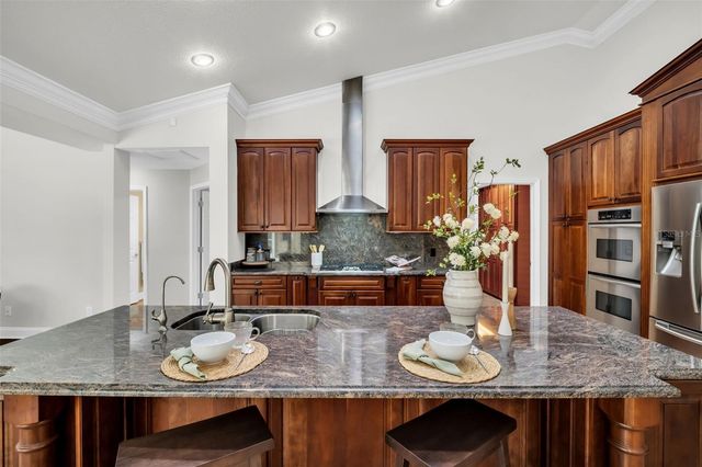 1404 EAST LAKE WOODLANDS PARKWAY, Oldsmar, FL 34677