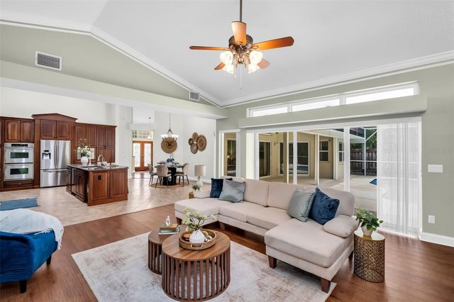 1404 EAST LAKE WOODLANDS PARKWAY, Oldsmar, FL 34677