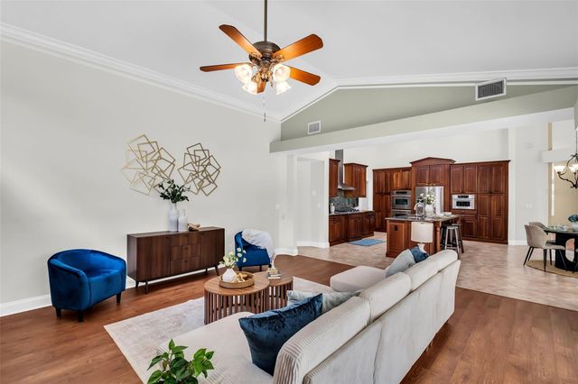 1404 EAST LAKE WOODLANDS PARKWAY, Oldsmar, FL 34677