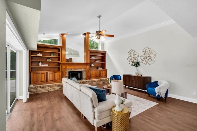 1404 EAST LAKE WOODLANDS PARKWAY, Oldsmar, FL 34677