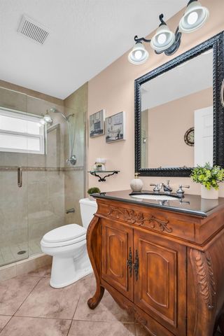 1404 EAST LAKE WOODLANDS PARKWAY, Oldsmar, FL 34677