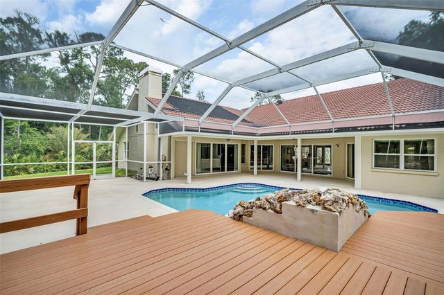 1404 EAST LAKE WOODLANDS PARKWAY, Oldsmar, FL 34677