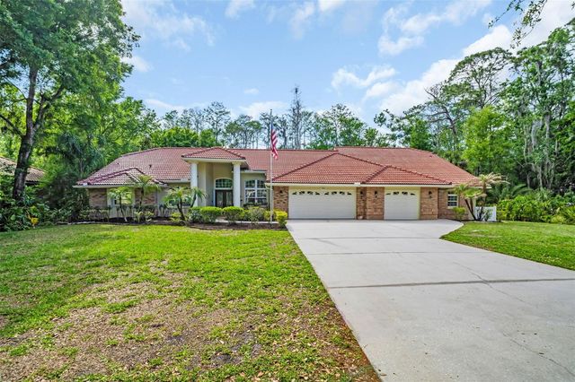 1404 EAST LAKE WOODLANDS PARKWAY, Oldsmar, FL 34677
