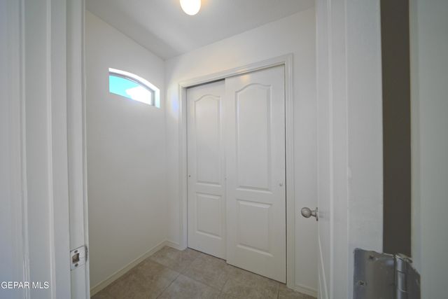 11809 MESQUITE LAKE Lane, El Paso, TX 79934