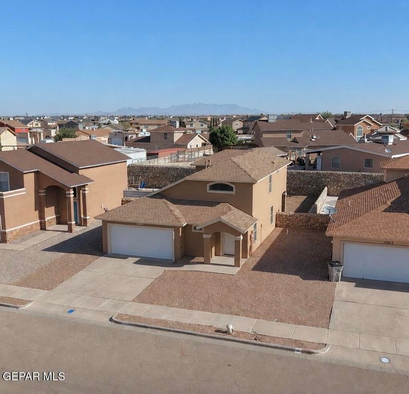 11809 MESQUITE LAKE Lane, El Paso, TX 79934