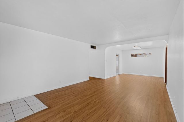 5824 Bellamah Avenue NE, Albuquerque, NM 87110