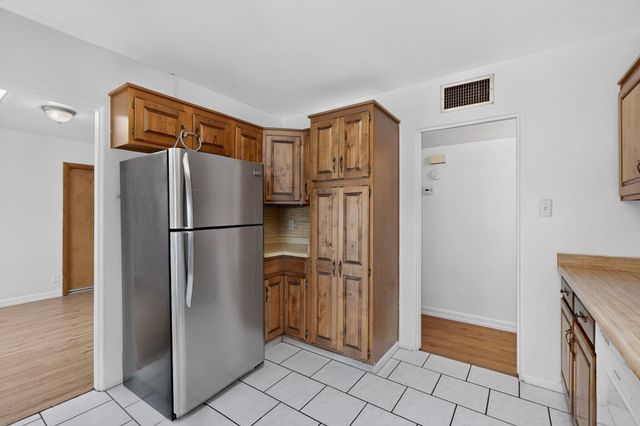 5824 Bellamah Avenue NE, Albuquerque, NM 87110