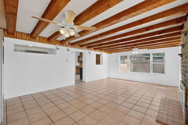 5824 Bellamah Avenue NE, Albuquerque, NM 87110