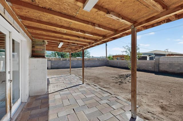 5824 Bellamah Avenue NE, Albuquerque, NM 87110