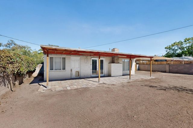 5824 Bellamah Avenue NE, Albuquerque, NM 87110