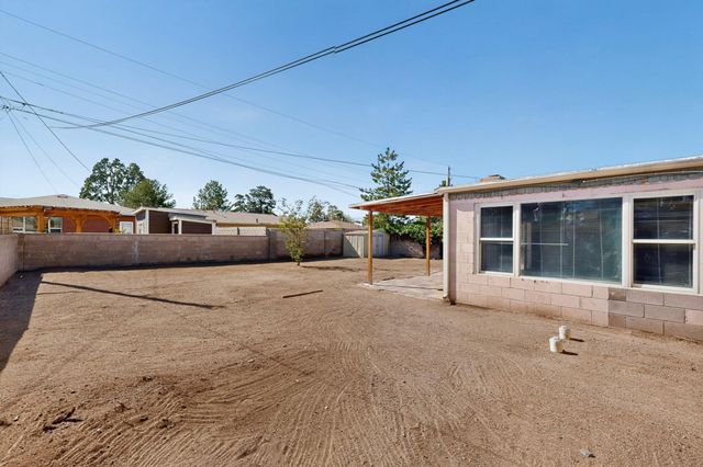 5824 Bellamah Avenue NE, Albuquerque, NM 87110