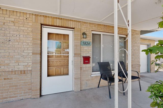 5824 Bellamah Avenue NE, Albuquerque, NM 87110