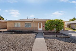 5824 Bellamah Avenue NE, Albuquerque, NM 87110