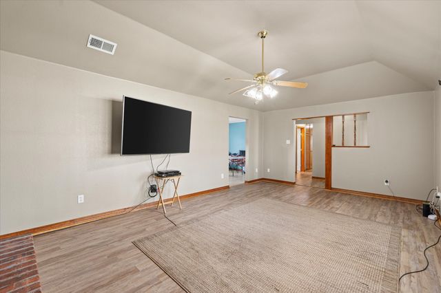 763 County Road 3505, Quinlan, TX 75474
