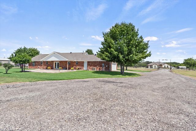 763 County Road 3505, Quinlan, TX 75474