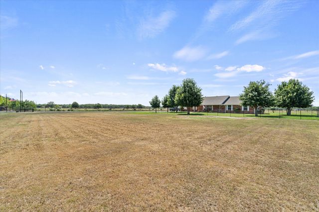 763 County Road 3505, Quinlan, TX 75474