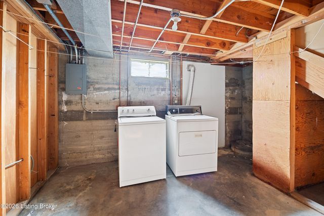 6208 Cutter Dr, Louisville, KY 40218