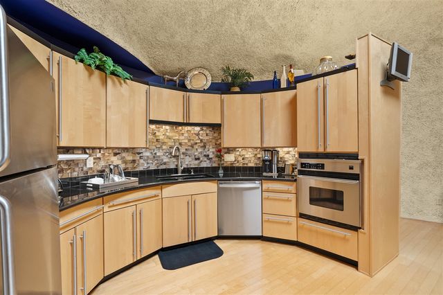 2755 N 9th Street, Kalamazoo, MI 49009