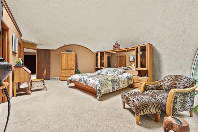 2755 N 9th Street, Kalamazoo, MI 49009