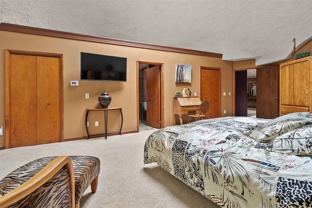 2755 N 9th Street, Kalamazoo, MI 49009