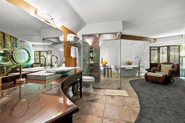 2755 N 9th Street, Kalamazoo, MI 49009