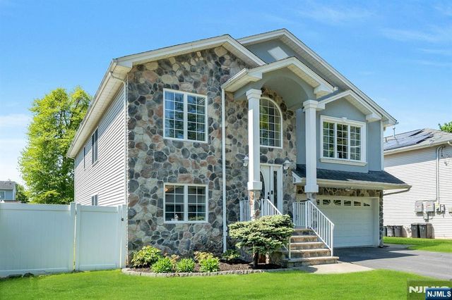 69 Thiem Avenue, Rochelle Park, NJ 07662