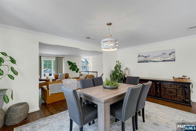 69 Thiem Avenue, Rochelle Park, NJ 07662