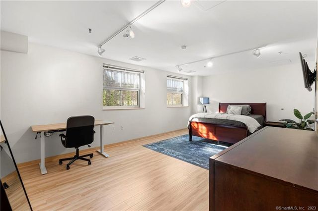 10 Ann Street APT 102, Norwalk, CT 06854