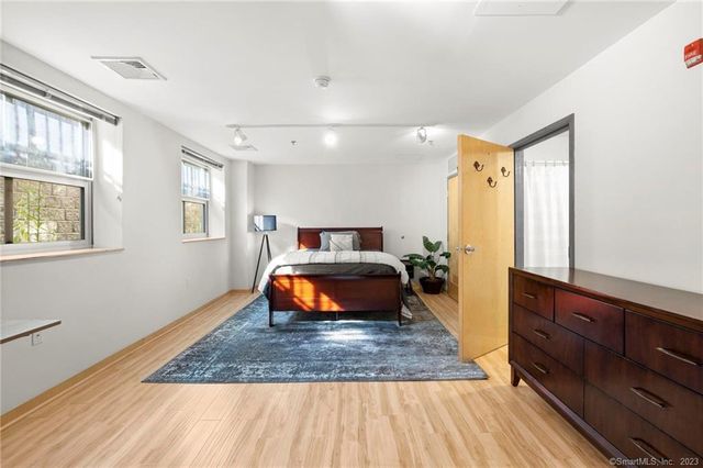 10 Ann Street APT 102, Norwalk, CT 06854