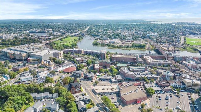 10 Ann Street APT 102, Norwalk, CT 06854