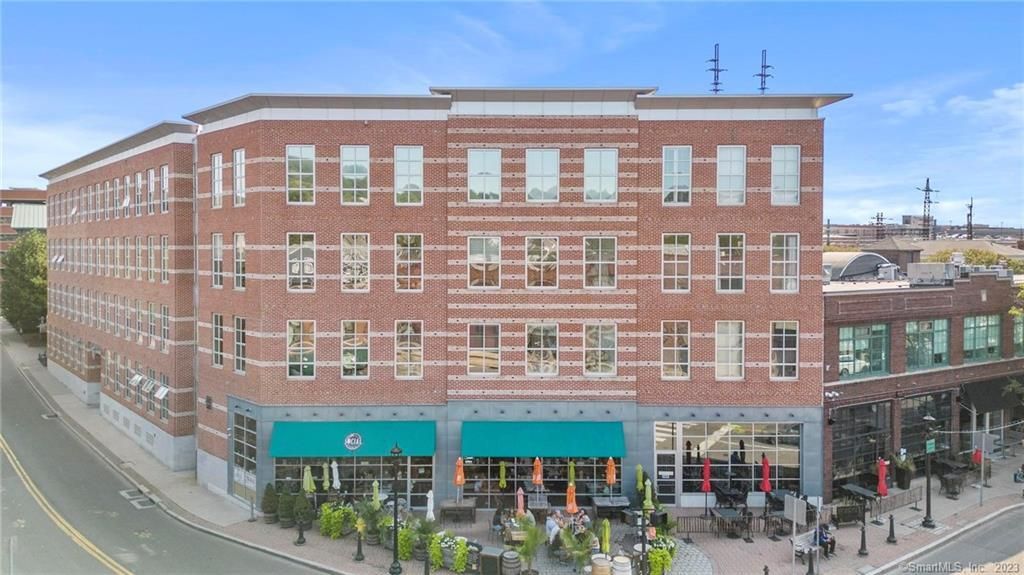 10 Ann Street APT 102, Norwalk, CT 06854