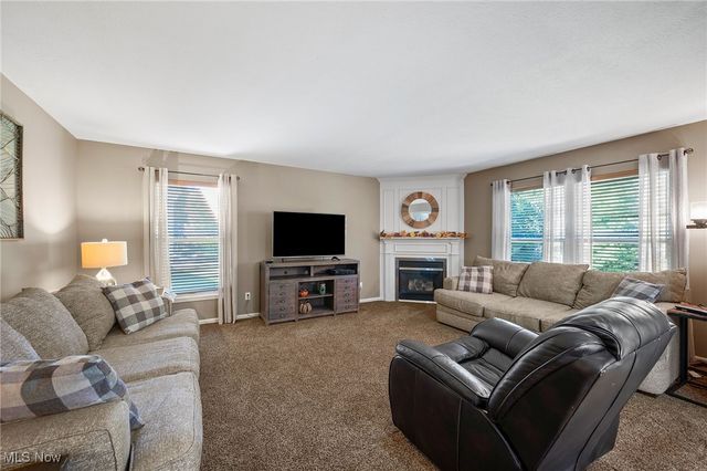 4900 Salton Drive, Brunswick, OH 44212