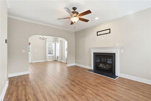 720 Old Gaston Place, Winston-salem, NC 27103