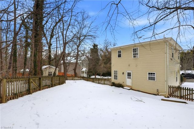 720 Old Gaston Place, Winston-salem, NC 27103